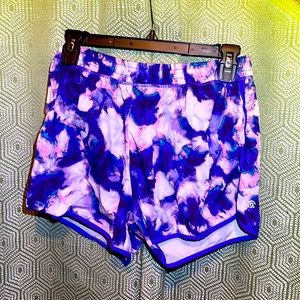 Champion women’s Tie Dye lined shorts EUC size M